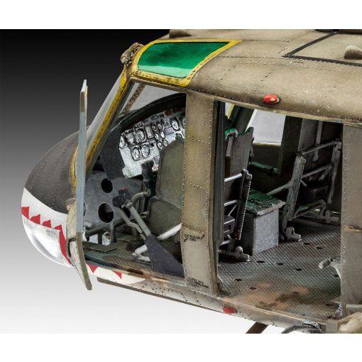 Revell Bell UH-1C
