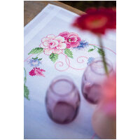 Tafelloper Bloemen met vlinders borduren (pakket)