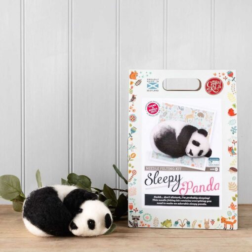 CKC Slapende Panda Naaldvilt pakket The Craft Kit Company