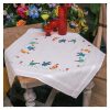 Vervaco Tafelkleed Kleurige kippen borduren (pakket) PN-0197230