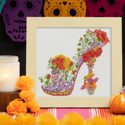 Bothy Threads Sally King La Catrina borduren (pakket) XSK22