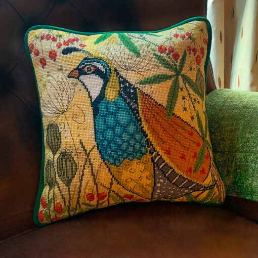 Bothy Threads Linda Hoskin Partridge Petit Point kussen borduren (pakket) TLH3