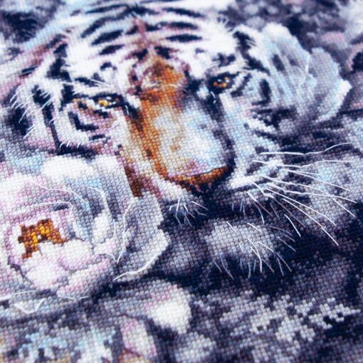 Magic Needle The White Tiger 070-014 borduren (pakket)