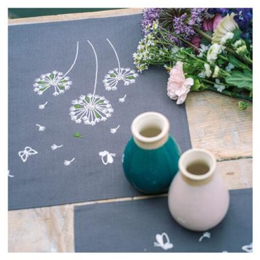 Vervaco Placemat kit Pluisjesbloem set van 2 PN-0214749  borduren pakket