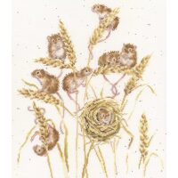 Bothy Threads Hannah Dale The Harvesters XHD151