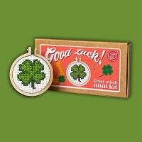 The Crafty Kit Company Matchbox Good Luck! (Clover) MB-021