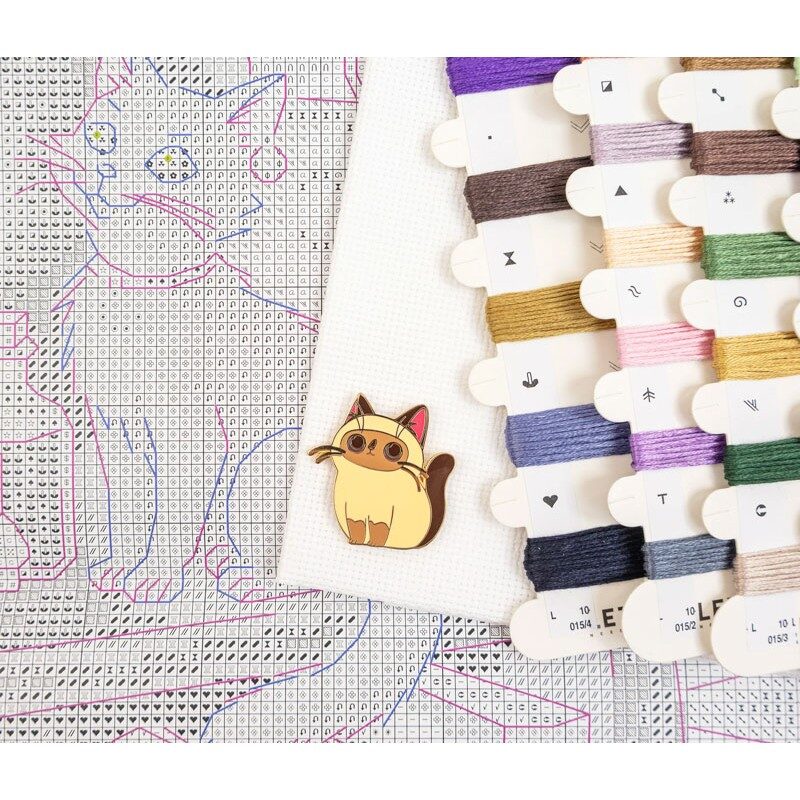 Leti Stitch The Magic Shelf L10-015