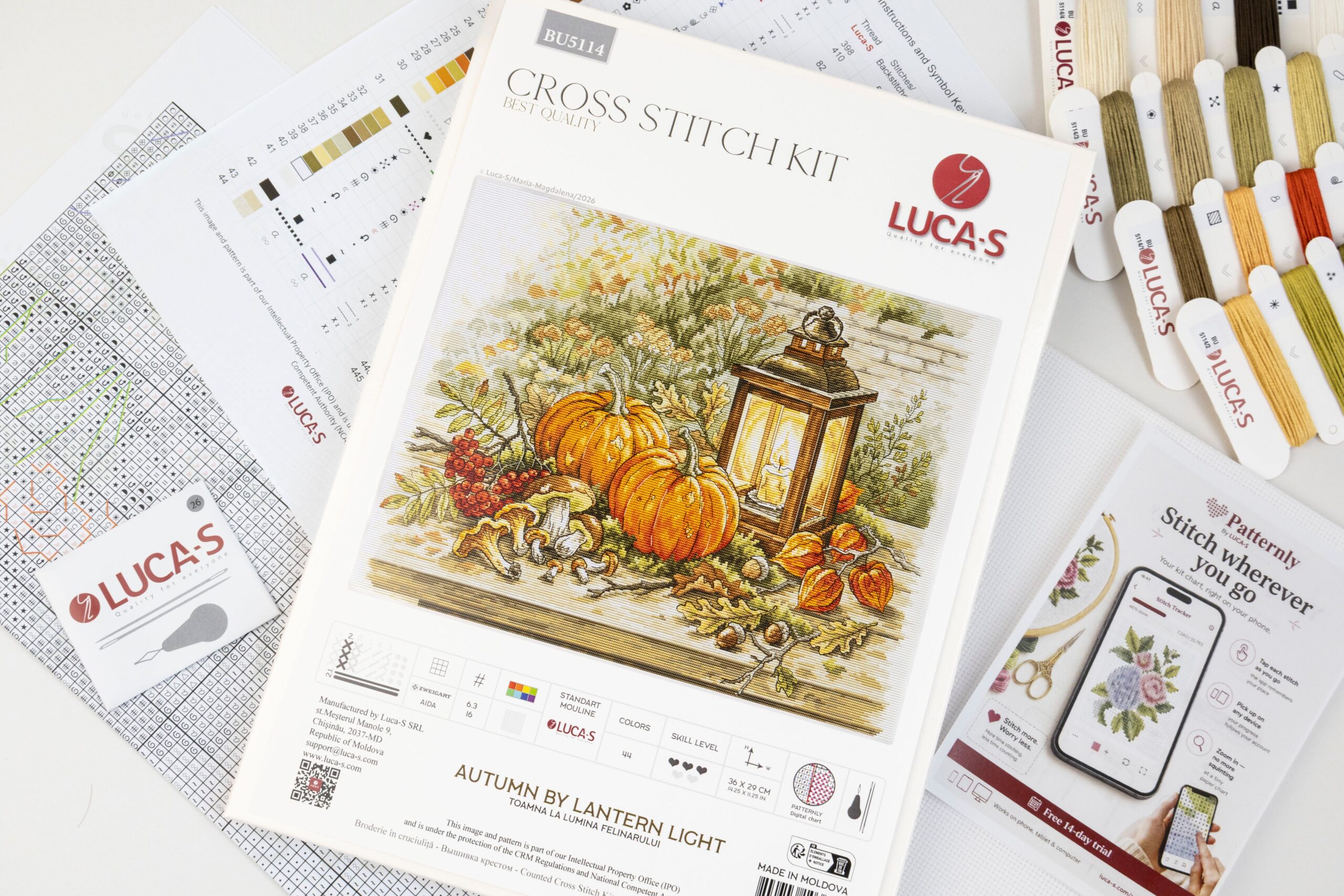 Luca-S Autumn by Lantern Light BU5114 borduren