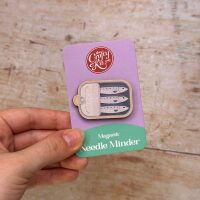 The Crafty Kit Company Wooden Needle Minder Sardines NM-021