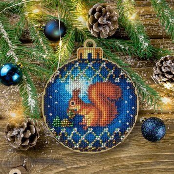 Wonderland Crafts Kerstbal borduren eekhoorn FLW-018